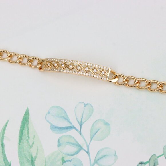 Elegant Rose Gold Bracelet with Criss-Cross Diamond Inlay Design, XPBL0706 - Picture 6 of 12